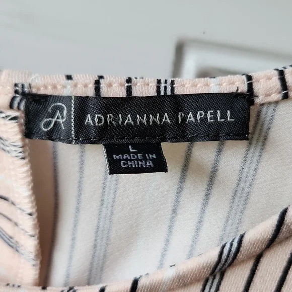 Adrianna Papell Striped Flutter Sleeve Blouse Size L Color Peach - Picture 2 of 7